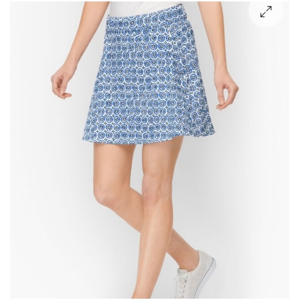 Talbots Blue Daisy Yoga Skirt